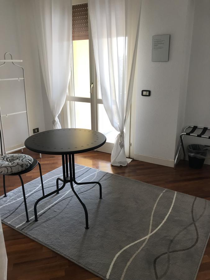 Guesthouse Flora 로디 외부 사진